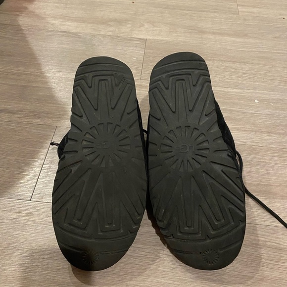 UGG mens neumel black sued boots size 12 - Picture 5 of 9